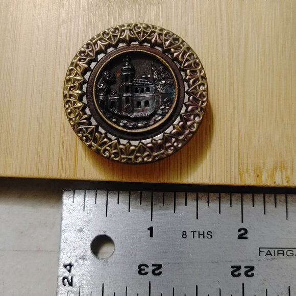 Button Antique Vintage Victorian Castle Design Picture Ornate Border The Chateau - Picture 6 of 8